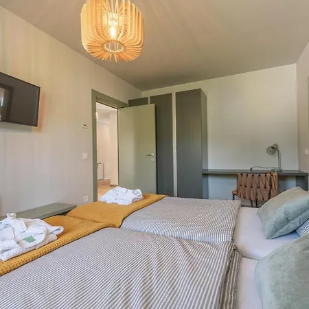 Villa Forest With Wellness And Heated Salty Pool Hum