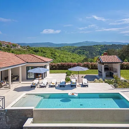 Villa Forest With Wellness And Heated Salty Pool Hum