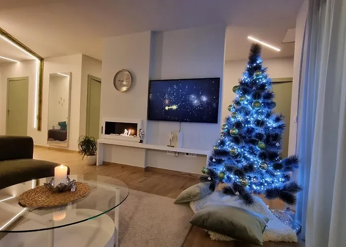 Villa Forest With Wellness And Heated Salty Pool Hum