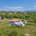 Forest With Wellness And Heated Salty Pool