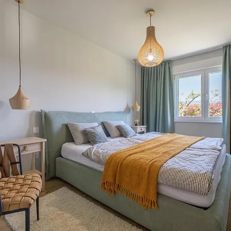 Villa Forest With Wellness And Heated Salty Pool