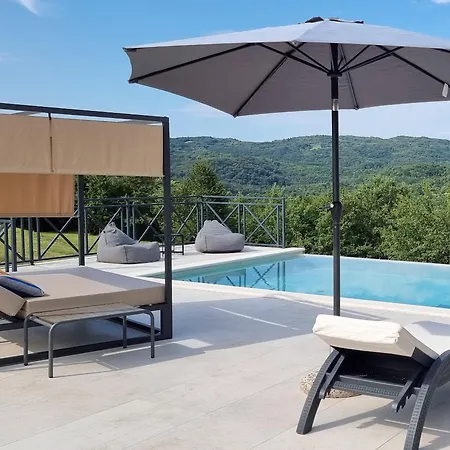 Forest With Wellness And Heated Salty Pool Villa Hum