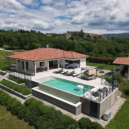 Villa Forest With Wellness And Heated Salty Pool Hum